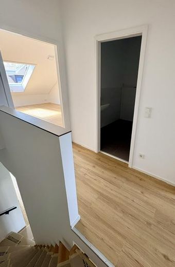 ERSTBEZUG 145qm Familienfreundliche Neubauhaus mit 2 Stellplätzen nähe U2 Röthenbach – Foto 24