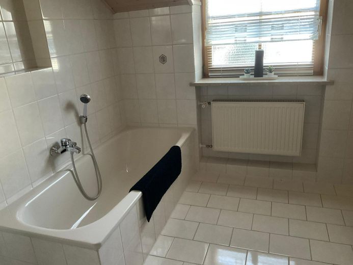 Badezimmer 1. OG