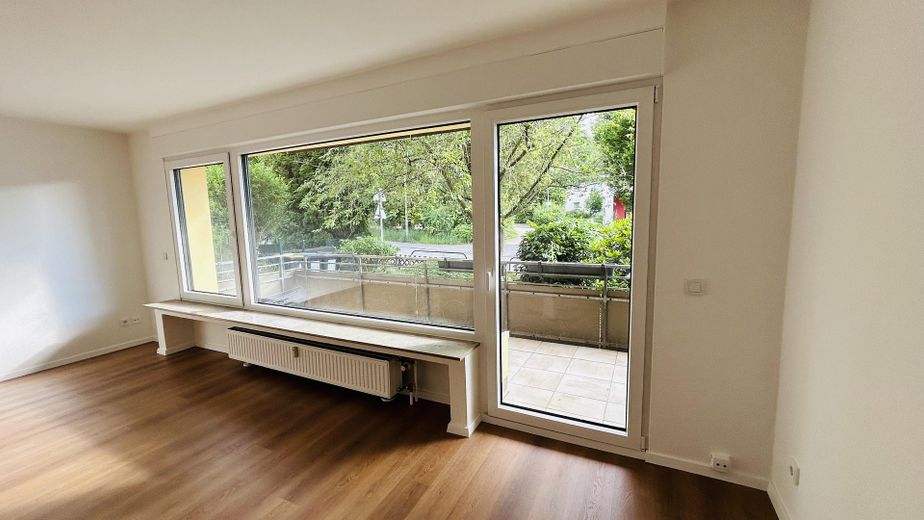 Wohnung in Bestlage mit Südbalkon - Erstbezug nach Sanierung – Balkonzugang