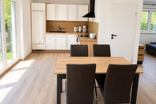 Wysokiej jakości umeblowane mieszkanie biznesowe z 2 pokojami | 66 m² | Crailsheim | w tym internet“