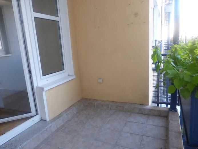 2-room apartment with balcony in central Neuss – Balkon