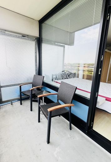 Erbpacht! Von Privat! Ohne Provision! Möbliertes Apartment m. Balkon inkl. TG-Platz, ab sofort – Möbl. Balkon