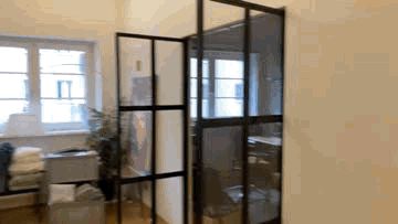 oud huurcontract voor loftkantoor co-working kantoor ter overname, opvolgende huurder Rent-to-Rent – Küche / Meeting Raum