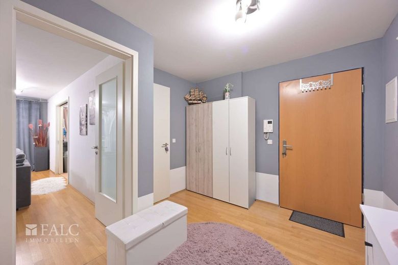 Modernes Wohnglück in Neubiberg - Stilvolle 3-Zimmer-Wohnung mit Balkon – Diele