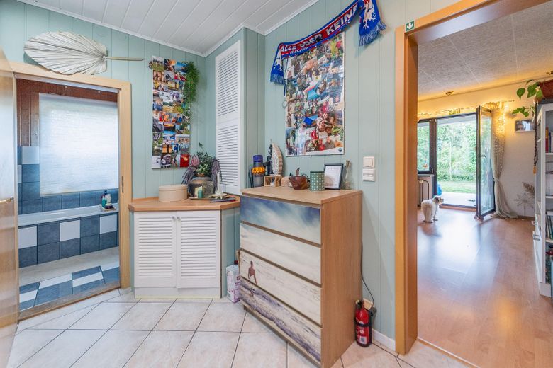 Oasi verde nell’idilliaca Zernsdorf su 1.130 m² con laghetto, sauna e serra – Flur