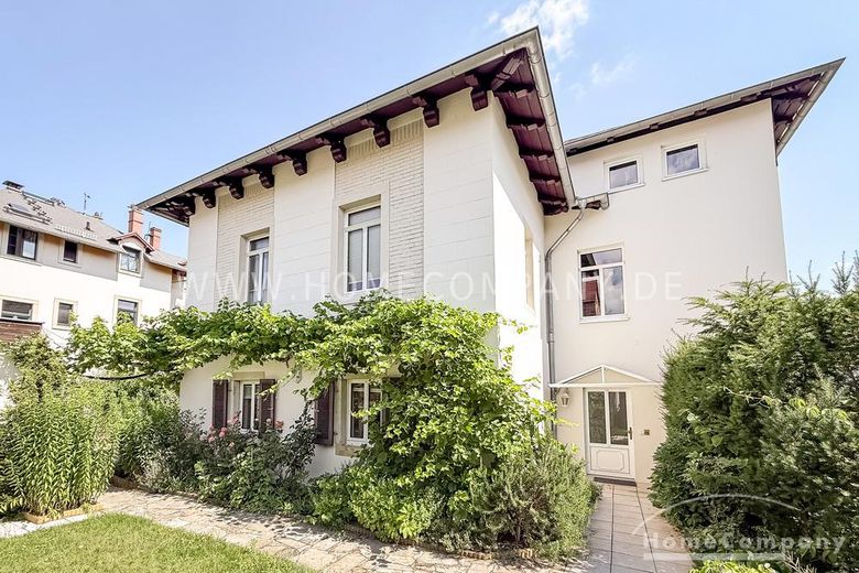 14050 HomeCompany Dresden مفروش/مؤثث شقة جميلة من 3 غرف في فايسن هيرش مع استخدام الحديقة بحد أقصى 3 أشخاص – 0472e62203047dc507eb7307a2b27666c1f52814.jpg