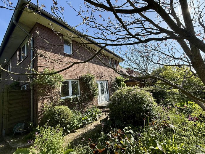 Großzügiges Einfamilienhaus – फोटो 4