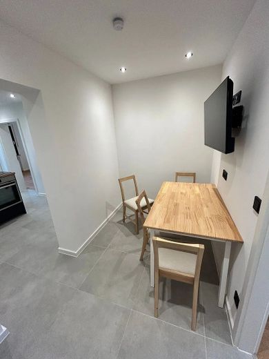 Modernes WG-Zimmer mit viel Licht/ Jaspersallee 27, München / 3.OG / WE47 / Zi.1 – Gemeinschaft