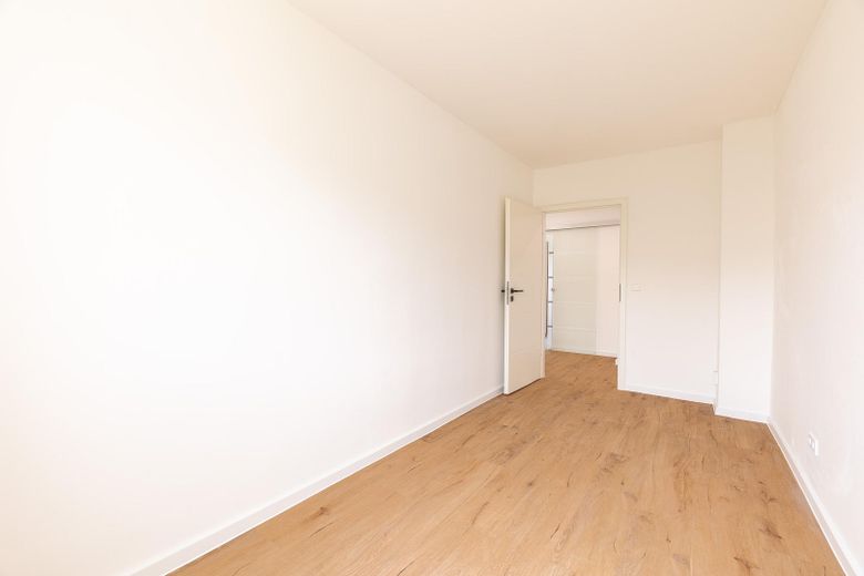 **Frisch Saniert, Einbauküche,Balkon, 5 Minuten zu Fuß am See – Foto 19