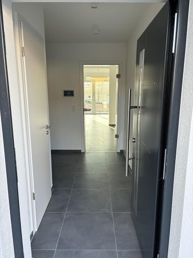 Einfamilienhaus - Erstbezug • provisionsfrei – Eingangsbereich