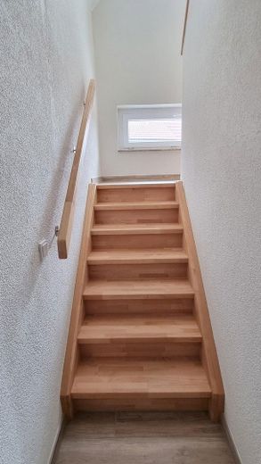 Treppe in Maisonette-Whg