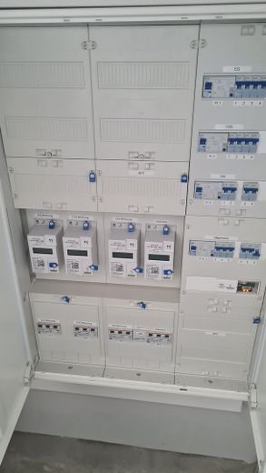 Zählerschrank (Strom)