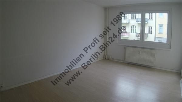 Nähe U-S Bahn - SüdBalkon teils WG - Mietwohnung – G0036575