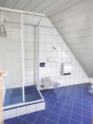 Haushälfte mit 2 separaten Wohnungen, eigenem Garten **OHNE PROVISION** – Foto 28