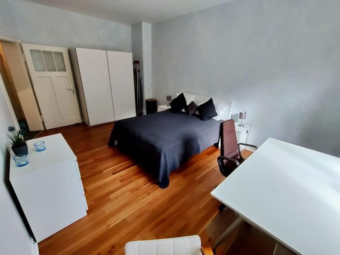 Provisionsfreie, modernisierte 3-Zimmer-Eigentumswohnung in Hannover/Südstadt-Bult – Schlafzimmer 1