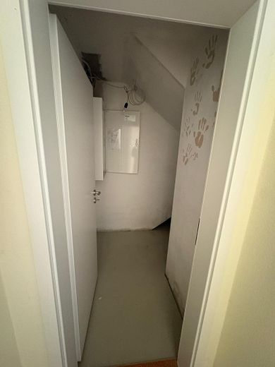 - RESERVIERT - Moderne 2-Zimmer-Wohnung mit Terrasse und Fußbodenheizung – Abstellraum