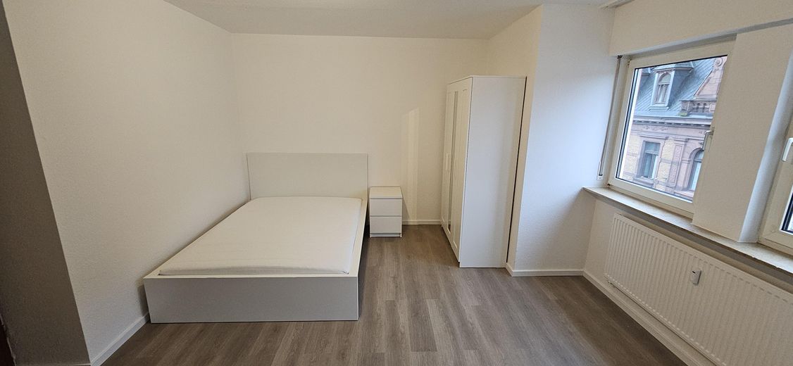 WG-Zimmer MA-Quadrate Marktplatz Nähe Uni und Uni-Klinikum – WG-Zimmer
