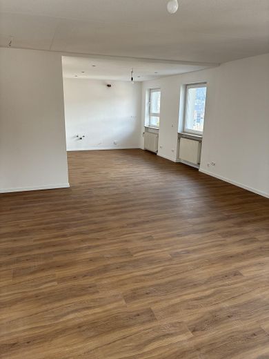 Mehrfamilienhaus mit Panoramablick in Blaubeuren – Küche-Wohnzimmer 1. OG