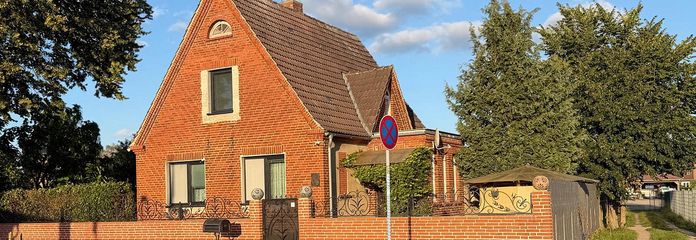 Single-family house 127 m2 & hall 140 m2 without a real estate agent