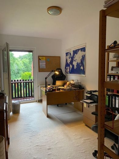 *Ihr neues Zuhause in absolut ruhiger und familienfreundlicher Umgebung !!!* – Büro OG