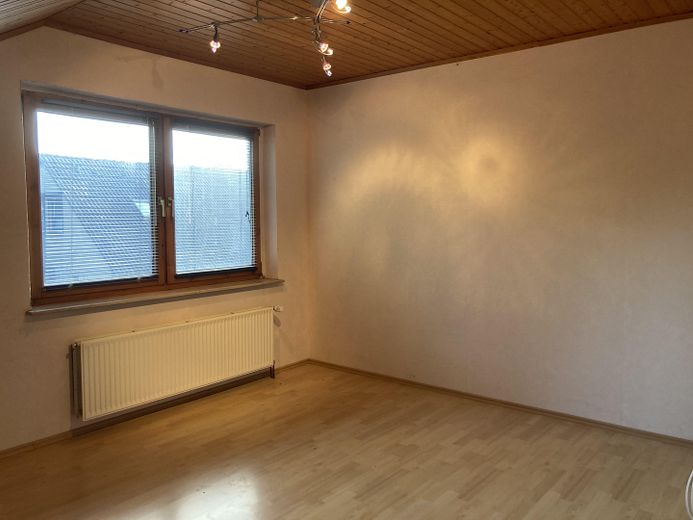 Familienfreundliches EFH mit großem Garten nahe Wolfsburg – Obergeschoss Zimmer-2