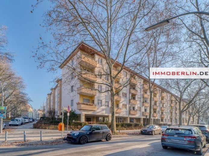 IMMOBERLIN.DE - Angenehme Wohnung mit Südwestloggia beim Volkspark Wilmersdorf – Foto 1