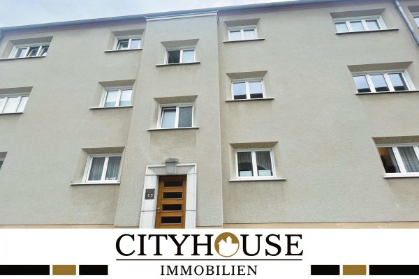 CITYHOUSE: Sanierte 3-Zimmer-Wohnung in denkmalgeschütztem Mehrfamilienhaus.