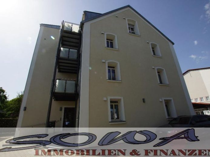 Moderen Erdgeschosswohnung mit Garten, 3 Zimmer - Zentrum in Neuburg - Ein Objekt von Ihrem Immobilienpartner SOWA Immobilien und Finanzen – Foto 1
