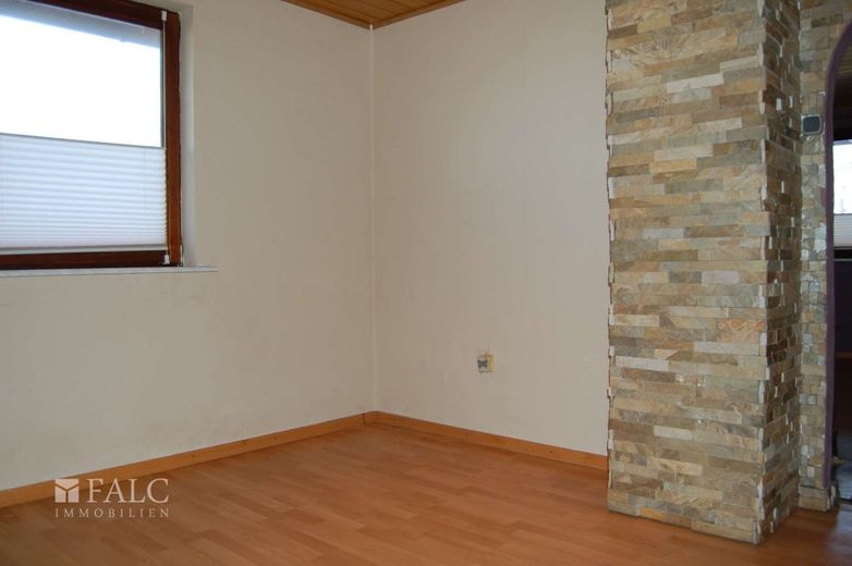+++kleines Häuschen mit einem großen Grundstück+++ – Esszimmer