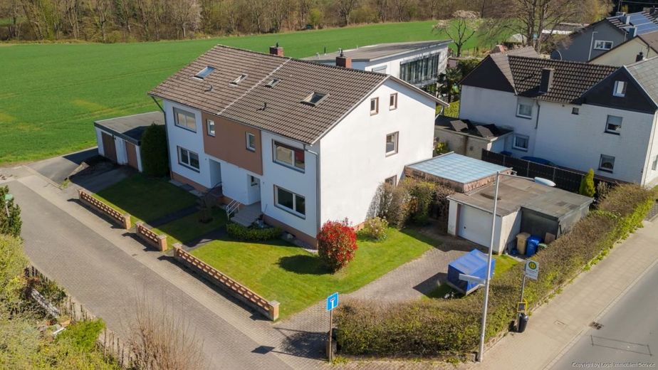 Viel Raum für Familie &amp; Ideen - Charmantes Haus mit Garten in Bonn-Niederholtorf – Titelbild