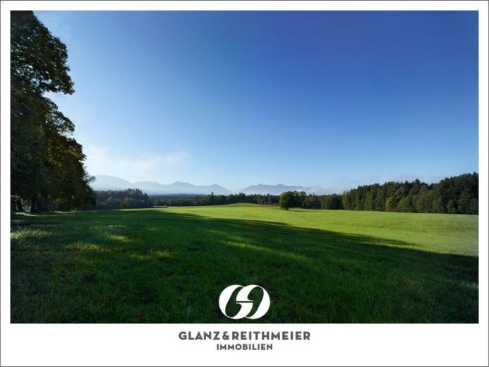 Fenster zum Berg - Großes Grundstück mit Ausblick! – Foto 1