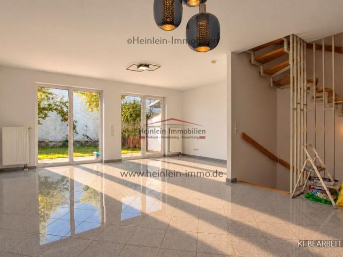 Mid-terrace house# Garage+ car parking space# Garden# 6 rooms, kitchen, bath, balcony# 2 bathrooms# GW-C# cellar# Riedstadt-Erfelden – Photo 1