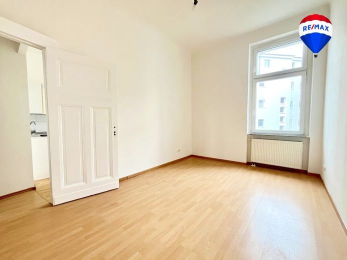 Bezugsfertige, moderne 2-Zimmer-Wohnung mit Balkon & Fahrstuhl in Berlin Spandau – Foto 1