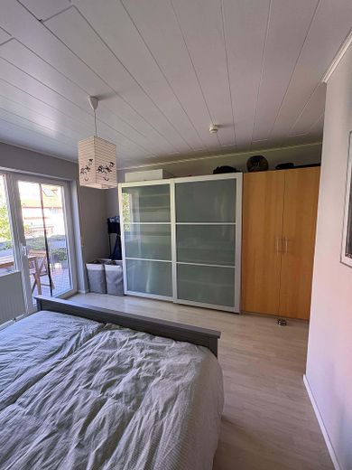 Habiter à proximité du centre avec place de stationnement – Schlafzimmer