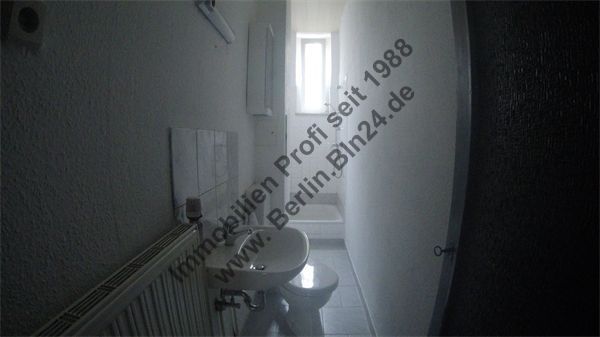 3er WG oder 2er WG - Pärchen - saniert - Duschbad mit Fenster – G0035286