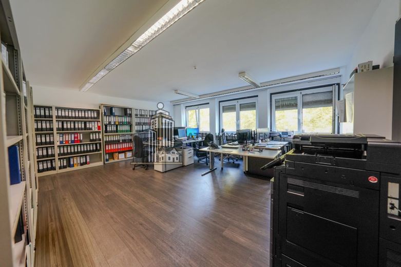ATIK: Zentrale Bürofläche in Mannheims bekanntester Büromeile direkt am Wasserturm - provisionsfrei – Büro 1