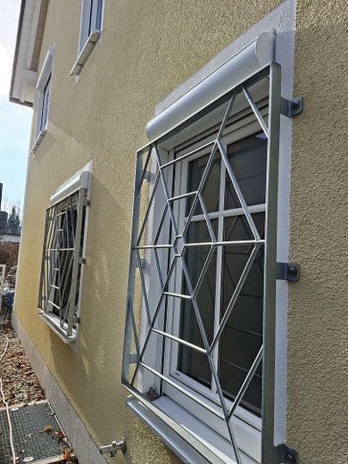 Fenstergitter Küche und SZ