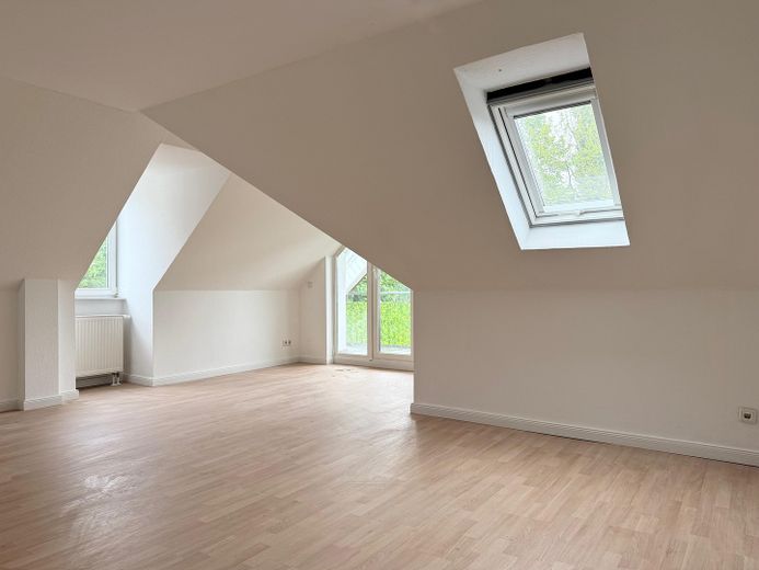 4-Zi WE mit Balkon Erstbezug in Berlin Schmöckwitz – Offener Wohnbereich