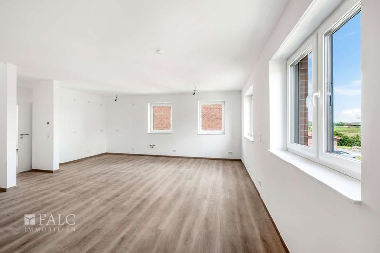 Exklusive Maisonettewohnung im Neubau - Erstbezug mit Dachterrasse – Wohnzimmer