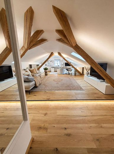 Architect-designed villa with a dream view in a prime location in Hof – Dachgeschoss