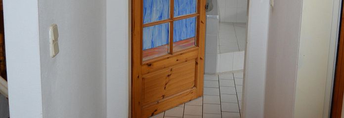Kleiner Flur zum Bad EG