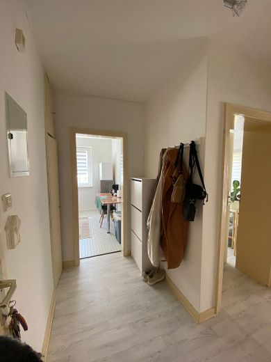 Schöne, geräumige 49 m² Wohnung in Wolfsburg mit EBK – Foto 3