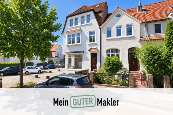 Charmante 4-Zimmer-Altbauwohnung mit Balkon & Echtholzparkett in Bremen-Schwachhausen