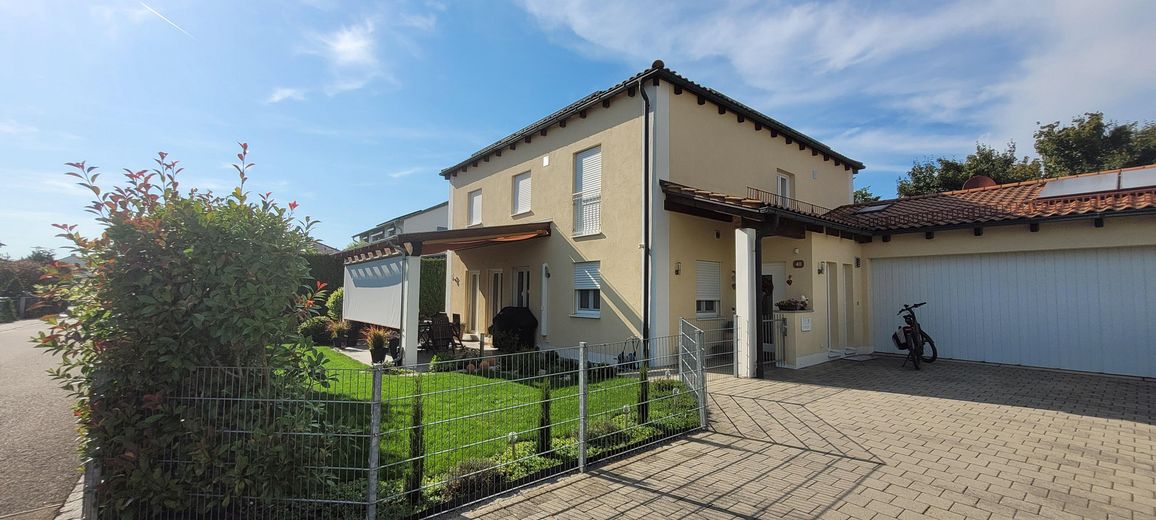 Casa da sogno in posizione eccellente a Gaimersheim – Vorderseite