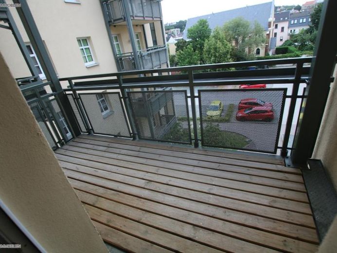 Mit Balkon und Lift! Zentral gelegene 2-Zimmer-Wohnung in Gera – Foto 1