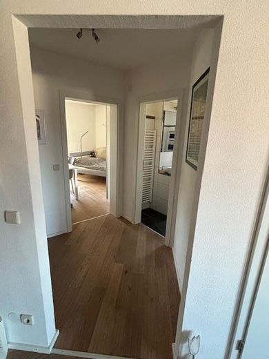 Blick Schlafbereich/Badezimmer