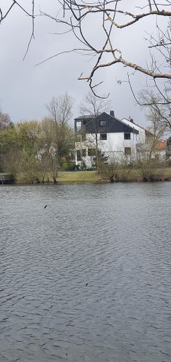 Traumvilla am See mit Einliegerwohnung – Foto 2