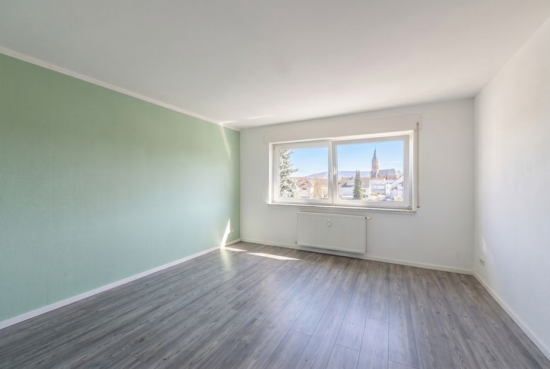 Helle 3-Zimmer Wohnung mit Küche und Balkon – Foto 1