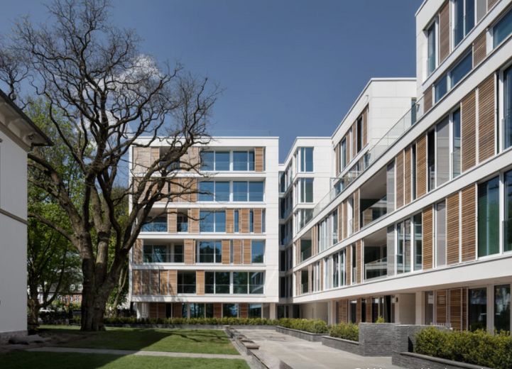 Gebäude hinten