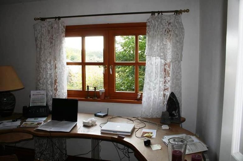 Büro -1